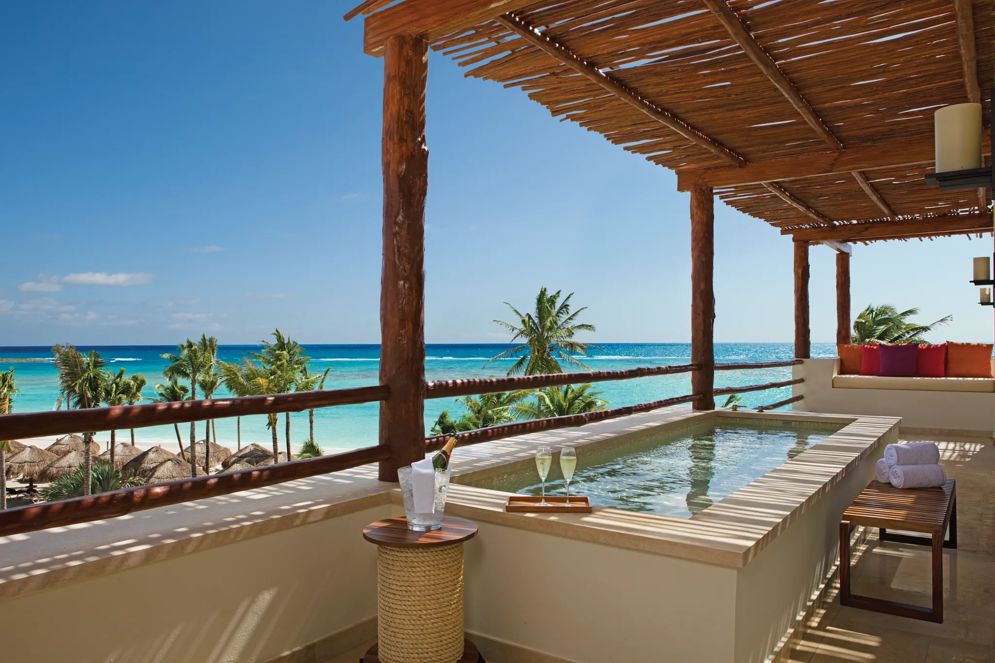 SEARM-PRES-PlungePool-Terrace-1A-CB.webp