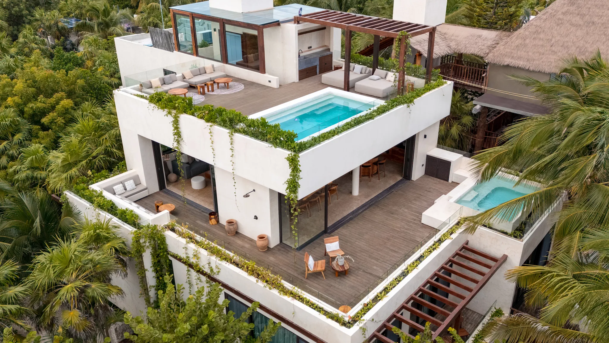 Villa Zamna – Private Beach House