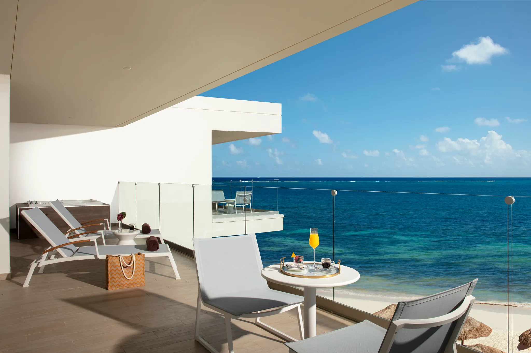 Preferred Club Master Suite Ocean Front