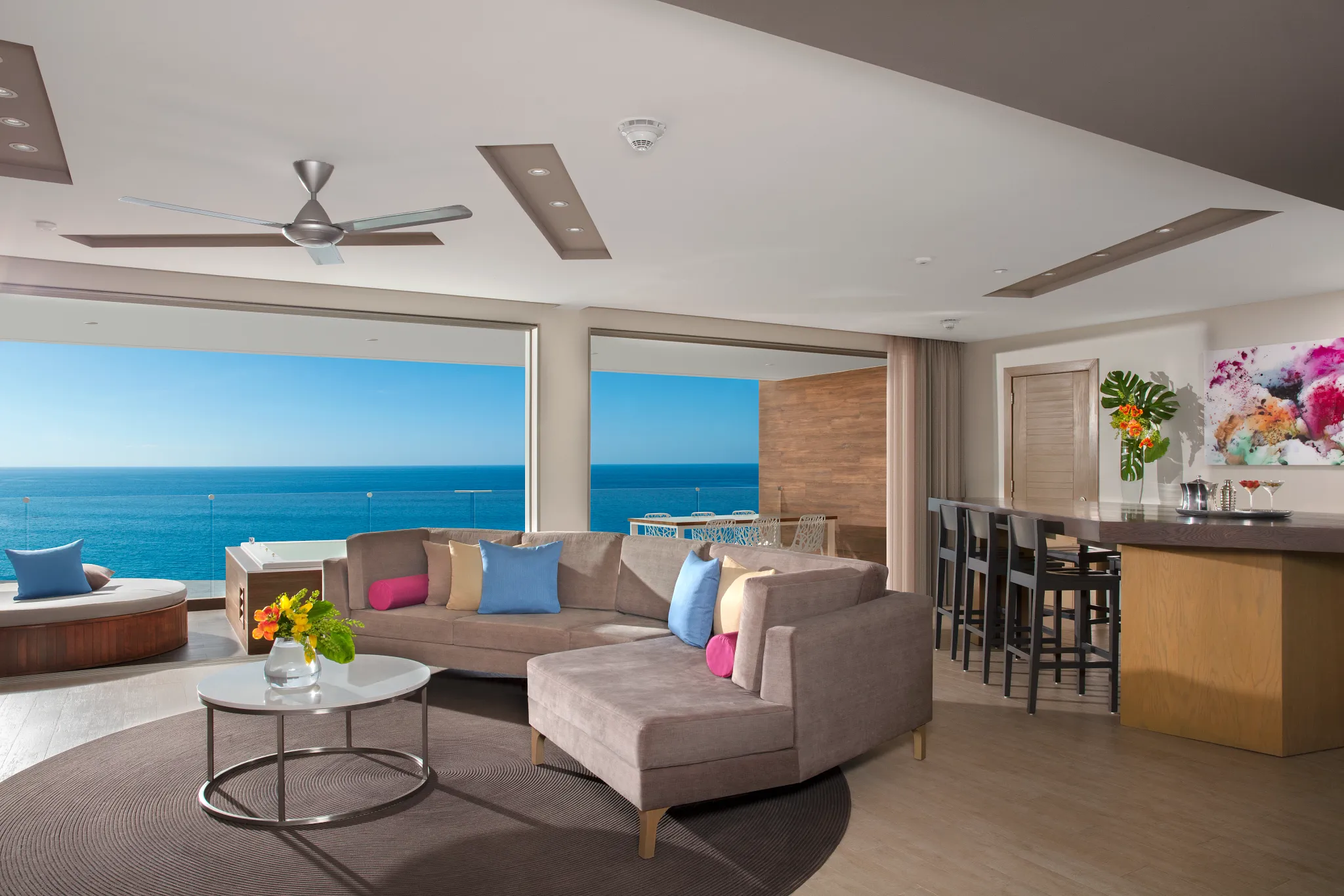 Preferred Club Presidential Suite Ocean Front