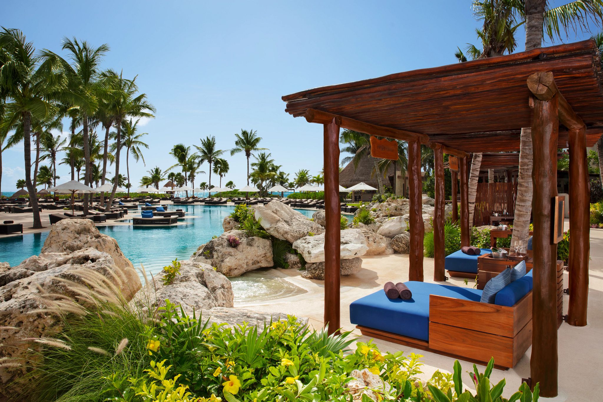 SEMRC-EXT-PoolCabanas-2A-CB