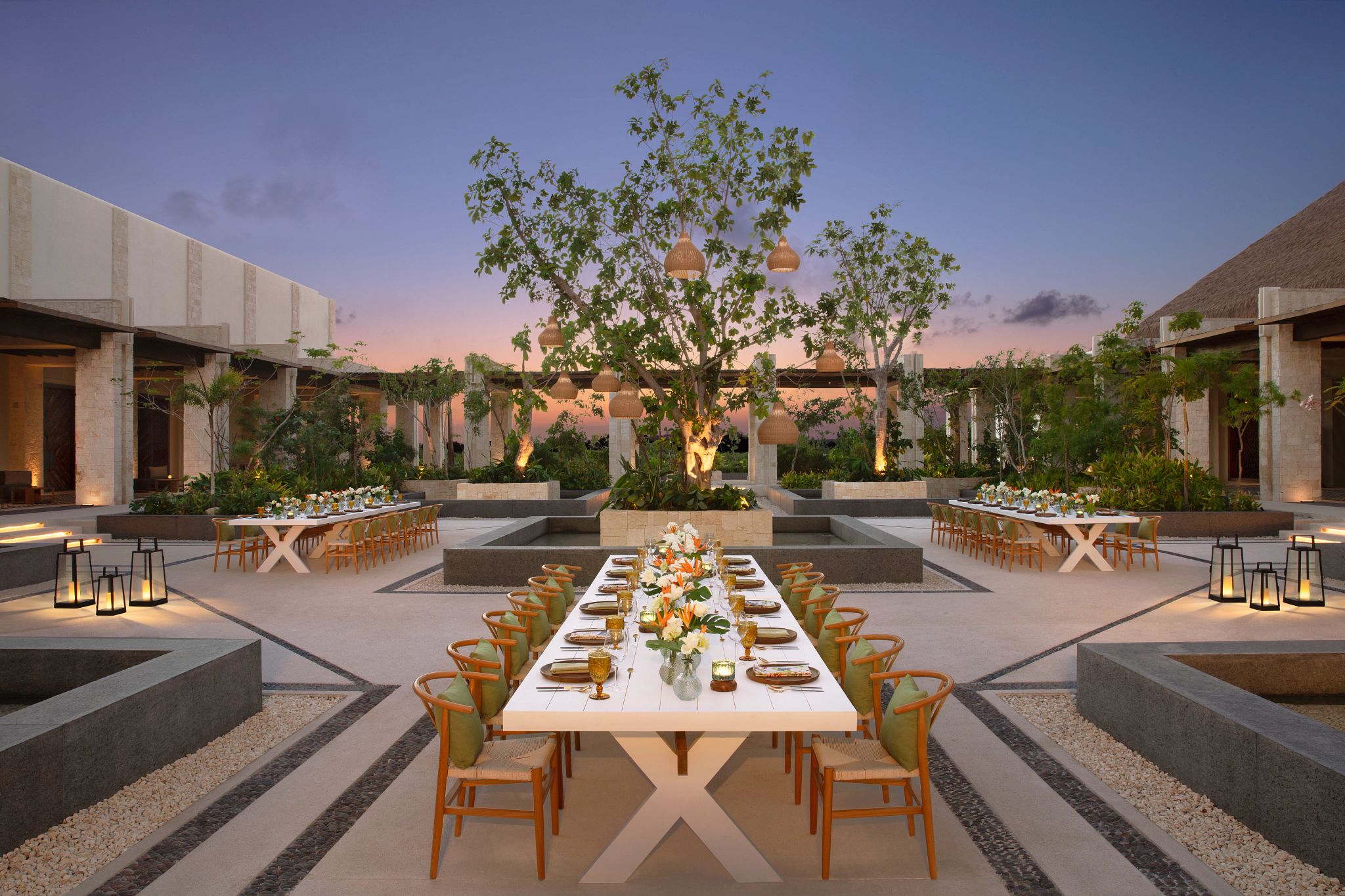 SEPBC-GRP-Reception-Courtyard-4A-CB