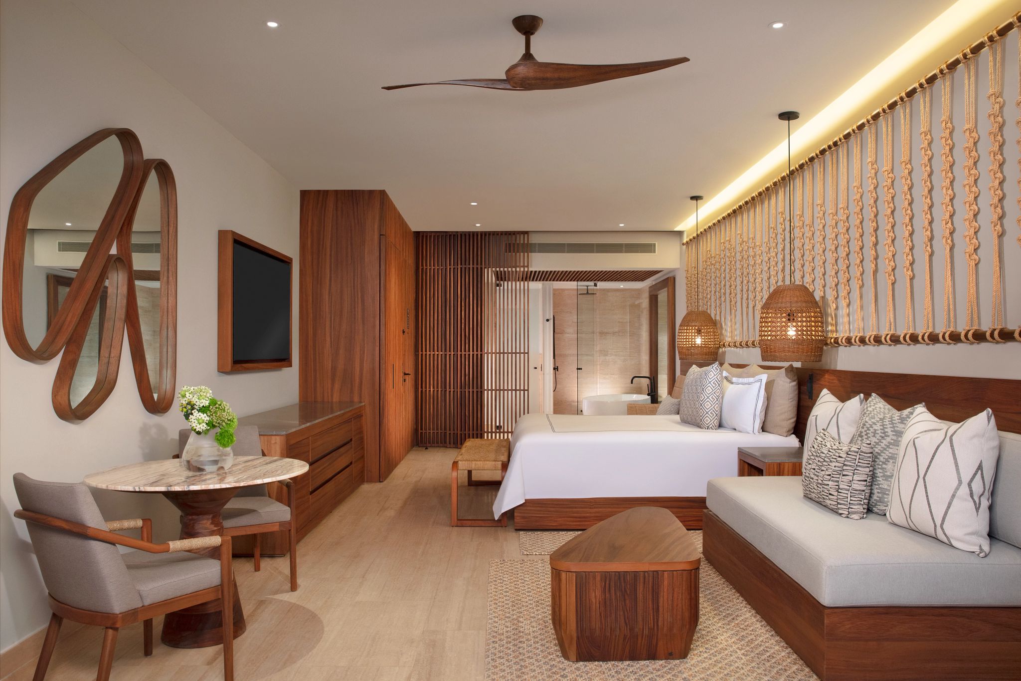 Junior Suite Swim Out