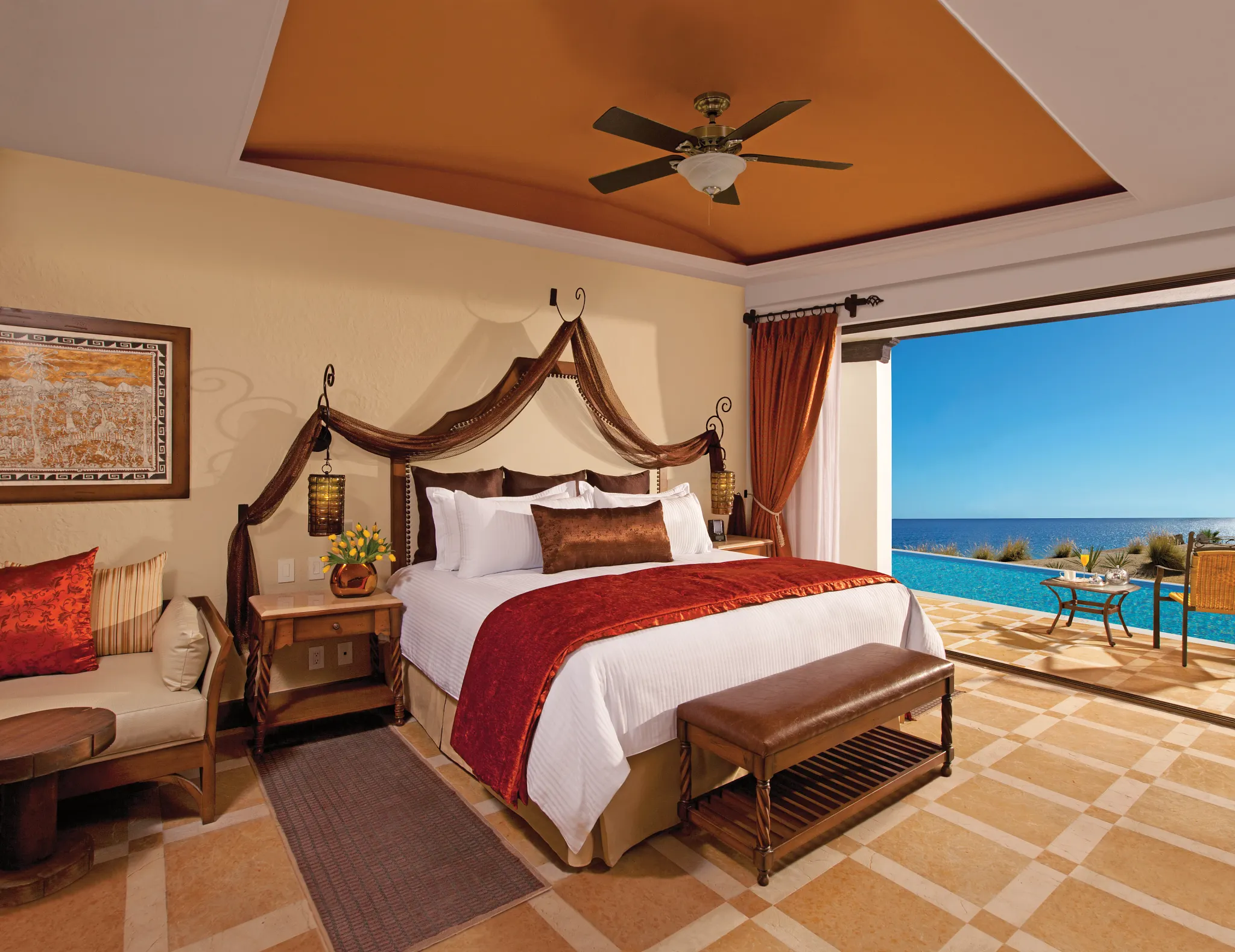 Preferred Club Junior Suite Swim Out Ocean Front