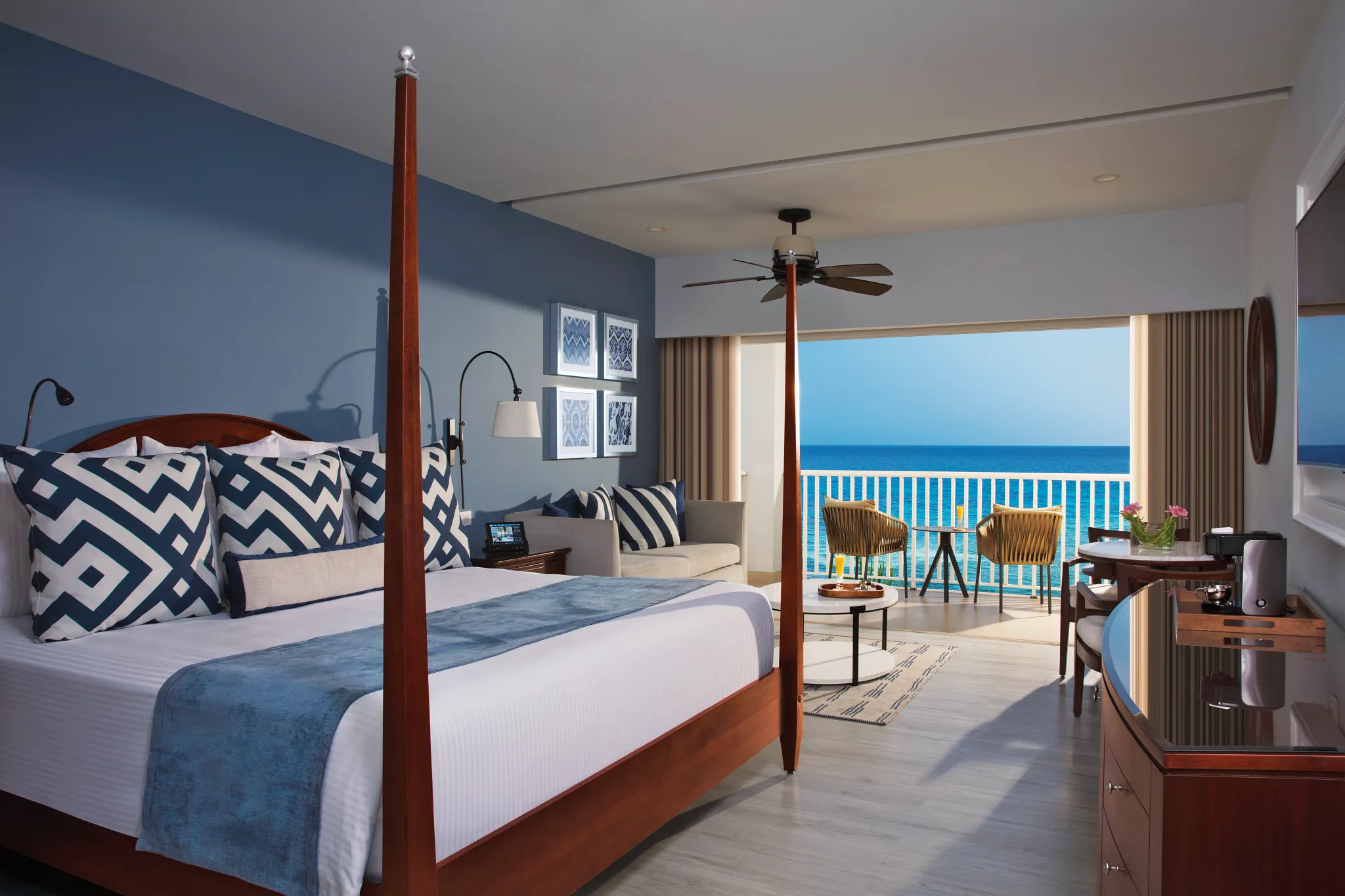 Junior Suite Ocean Front