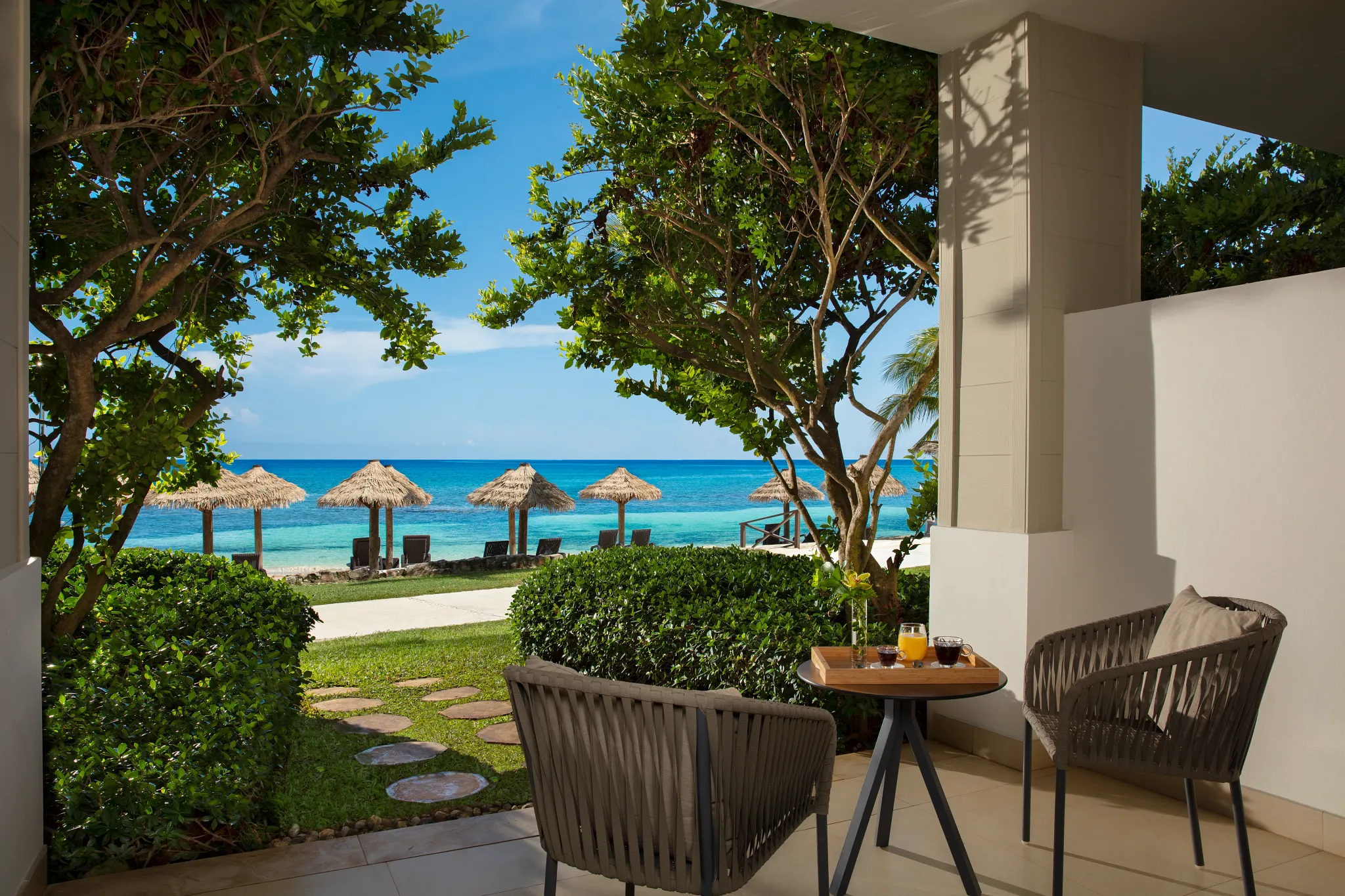 Preferred Club Premium Junior Suite Beach Front