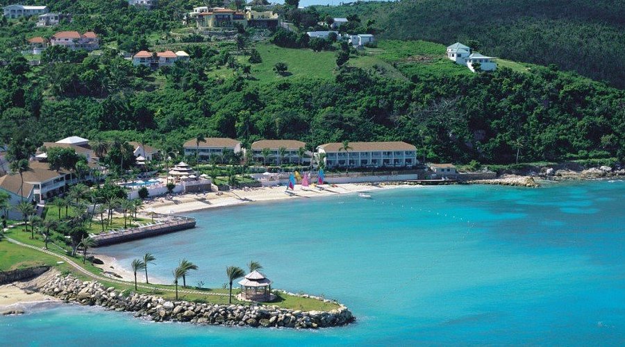 Blue Waters Resort & Spa