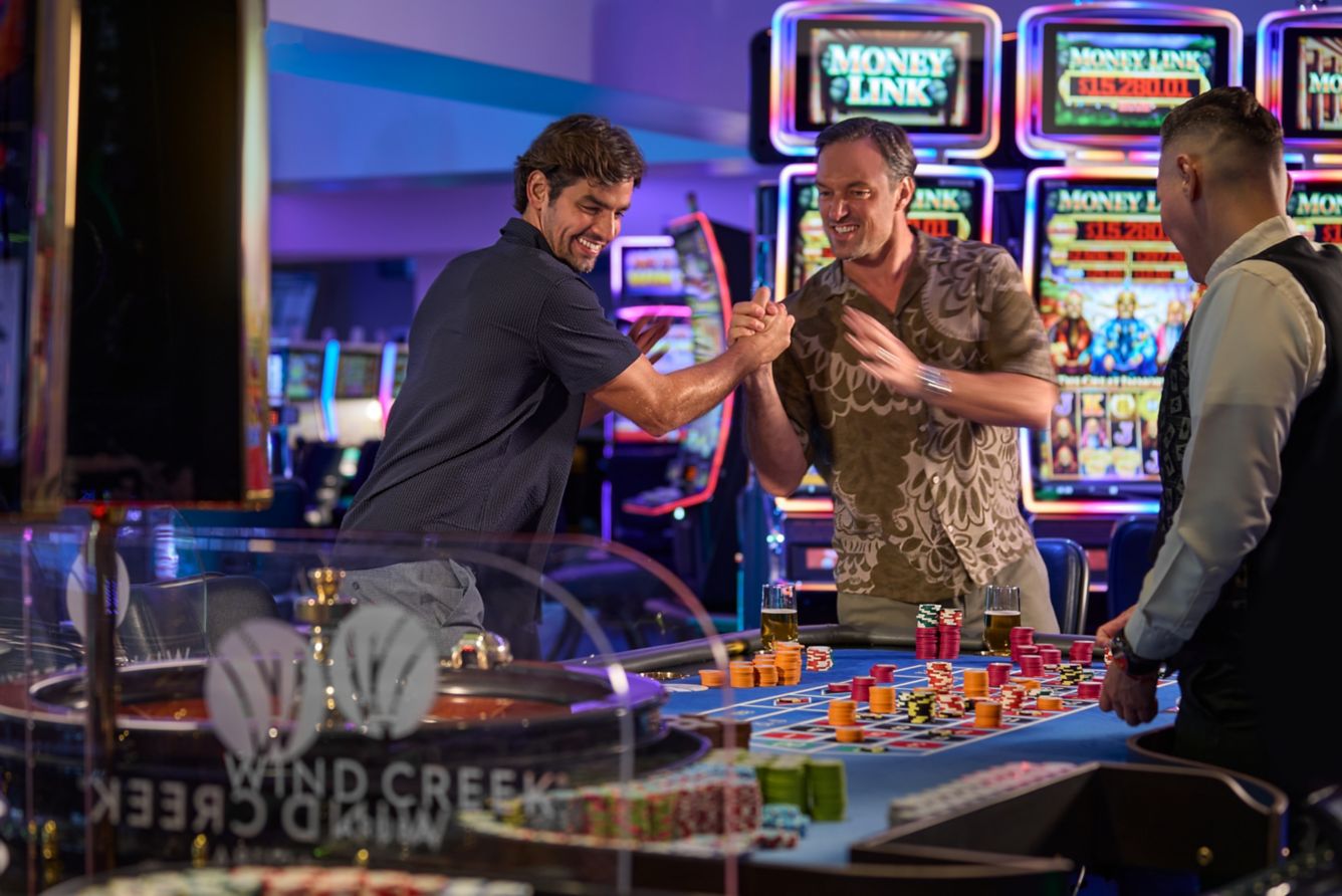 br-auabr-seaport-guys-roulette0973-39842_Classic-Hor