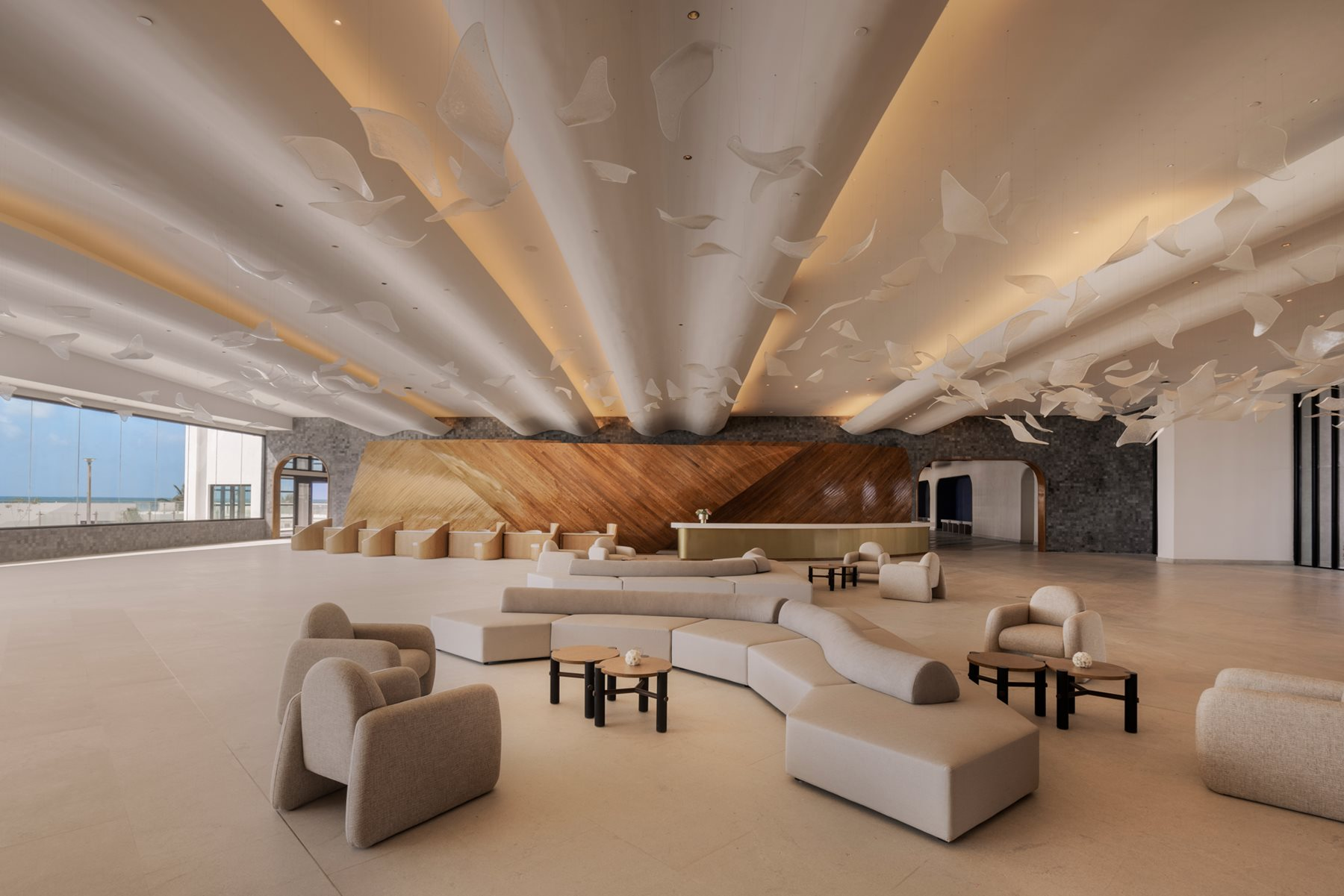 cun-ava-resort-cancun-lobby-03.jpg.webp