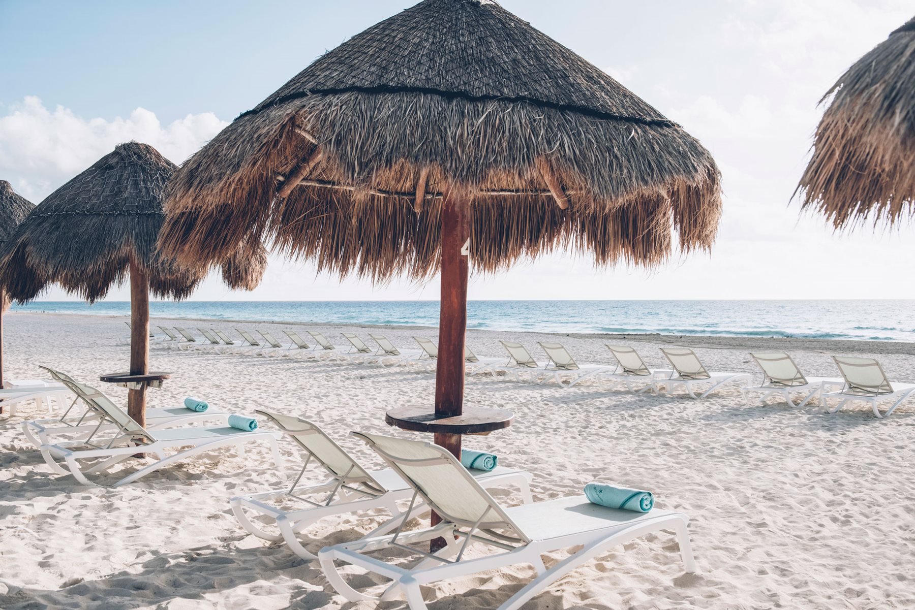 cun-iberostar-selection-cancun-beach-01
