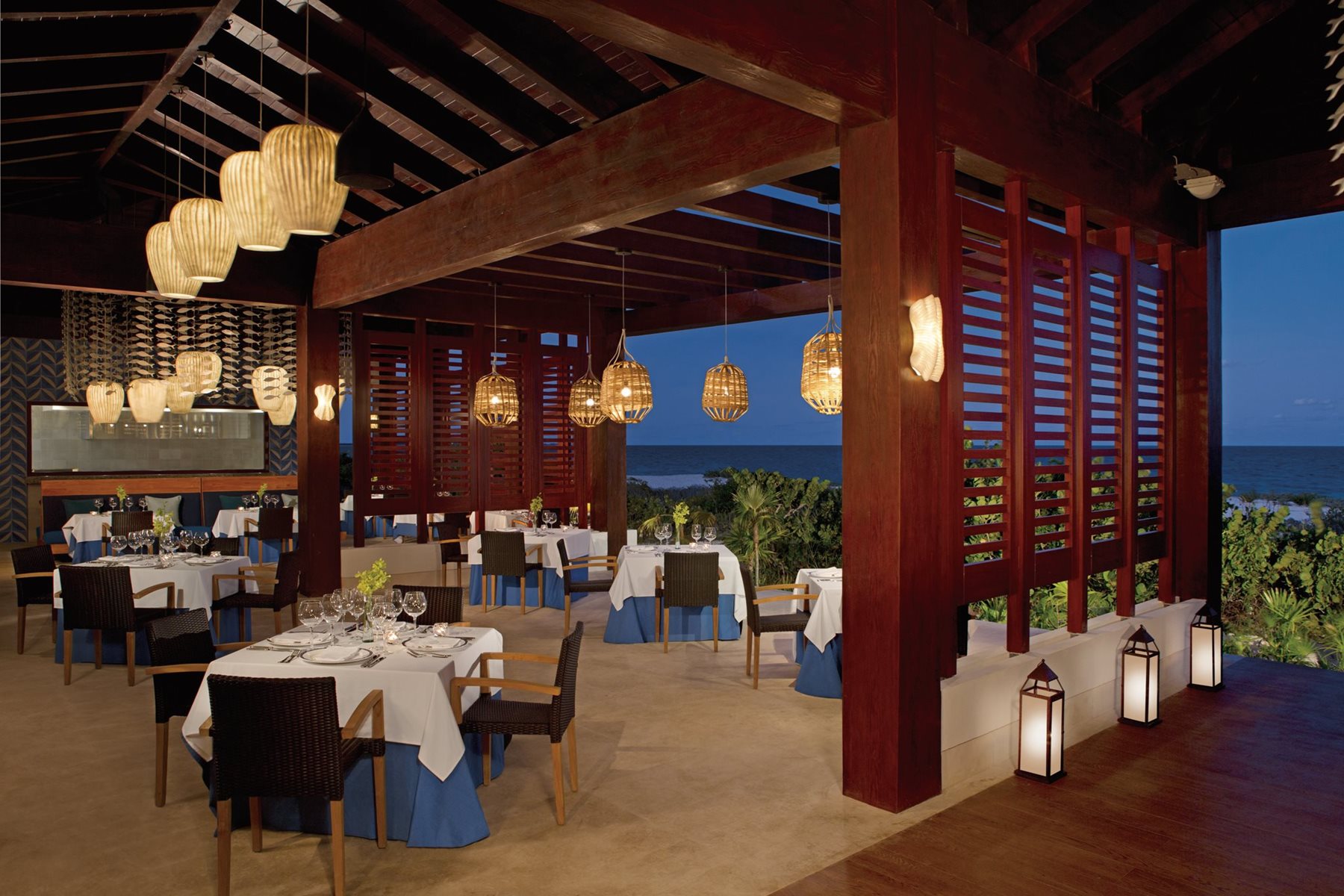 cun-secrets-playa-mujeres-resto-oceana-01