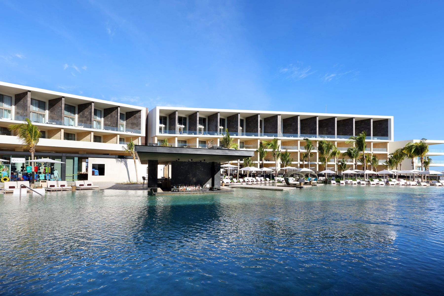 cun-trs-coral-pool-04