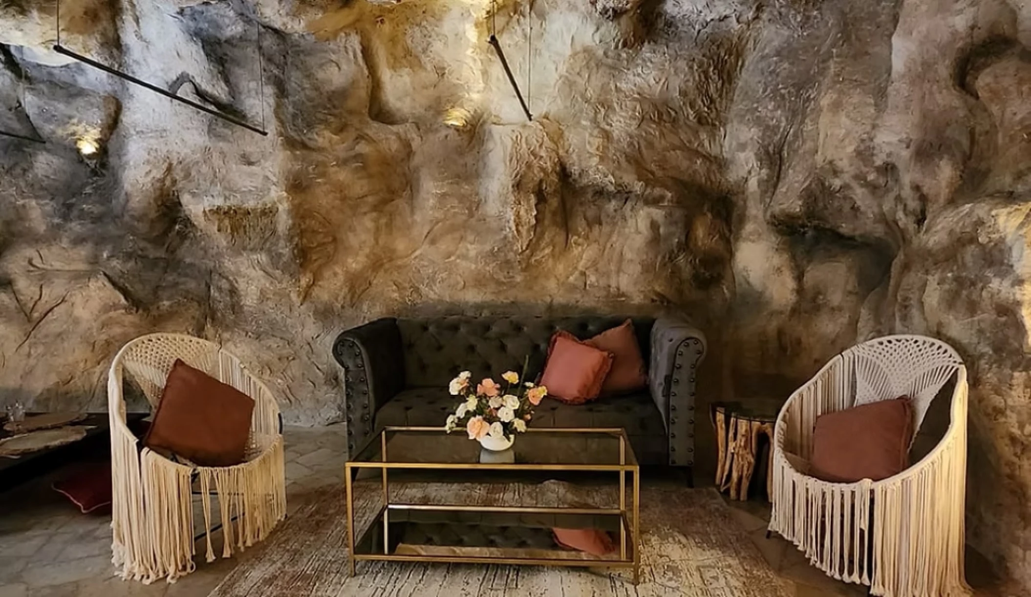 Spa Cave