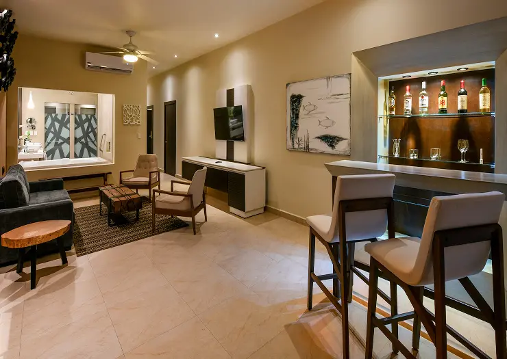 Infinity Presidential Studio