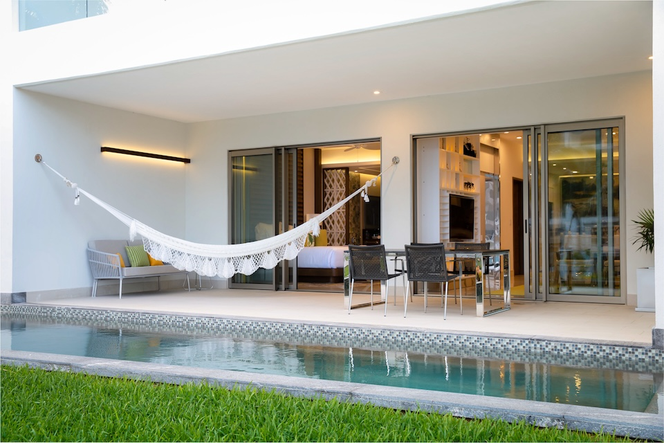 Two Bedroom Swim Up