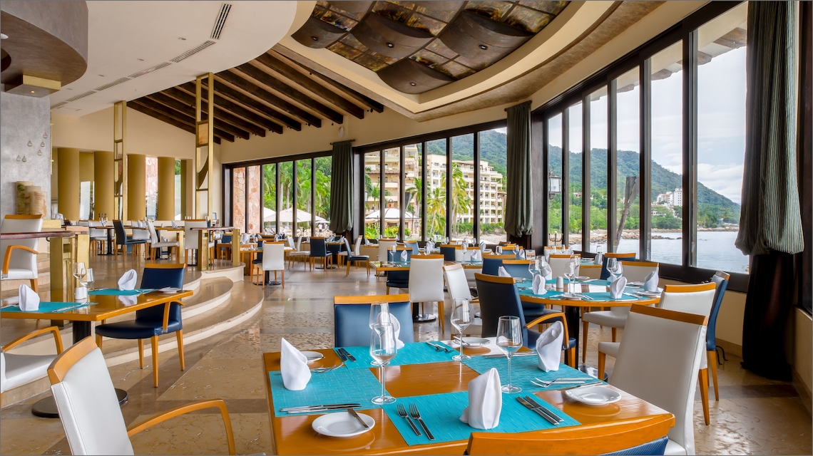 gbpv-dining-blanca-blue-restaurant-high_02-w1144h640