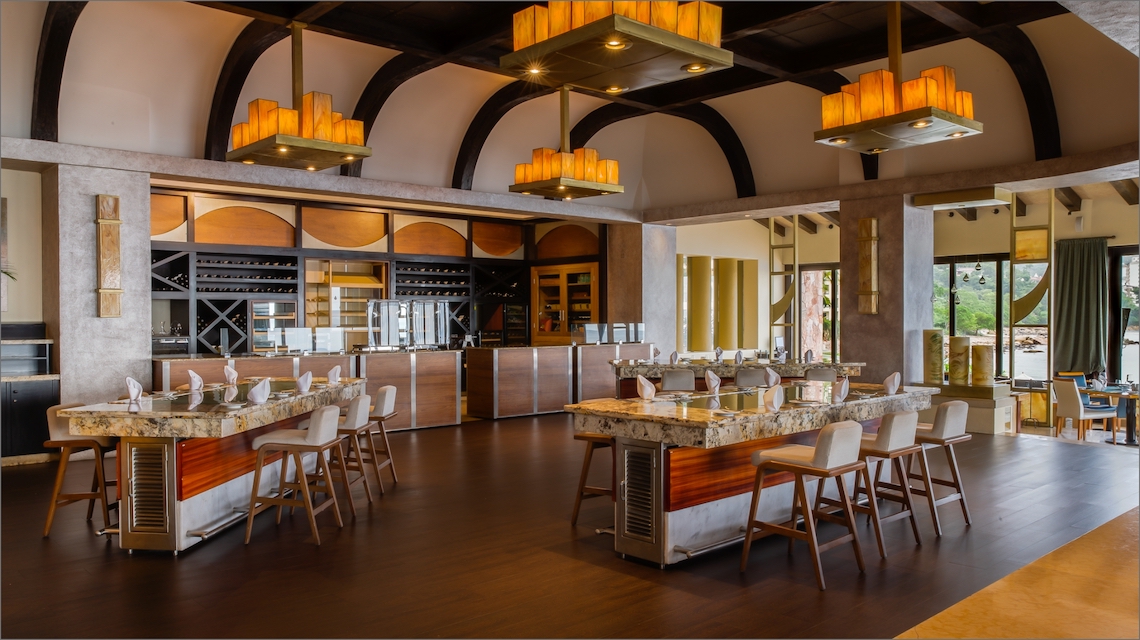 gbpv-dining-blanca-blue-restaurant-high_04-w1144h640