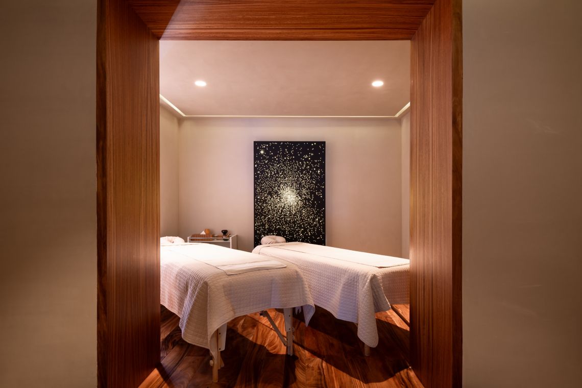 Wellness by Ojo de Liebre One Bedroom Suite