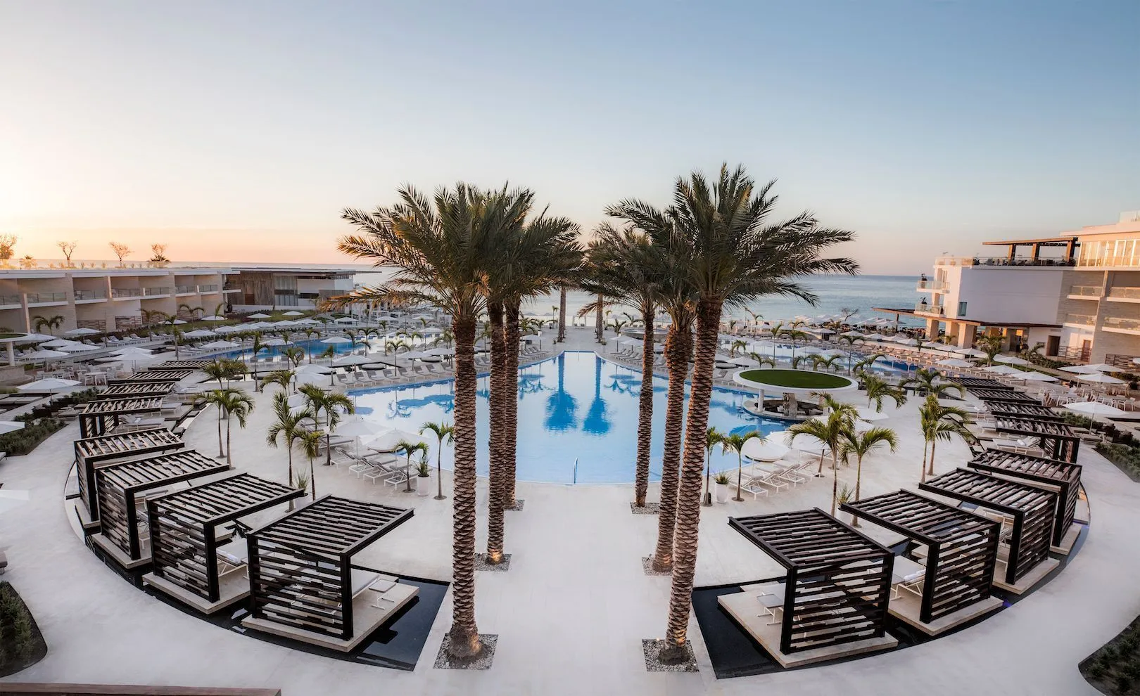 mail-pool-los-cabos-le-blanc-spa-resort-los-cabos_1c9e92f6af