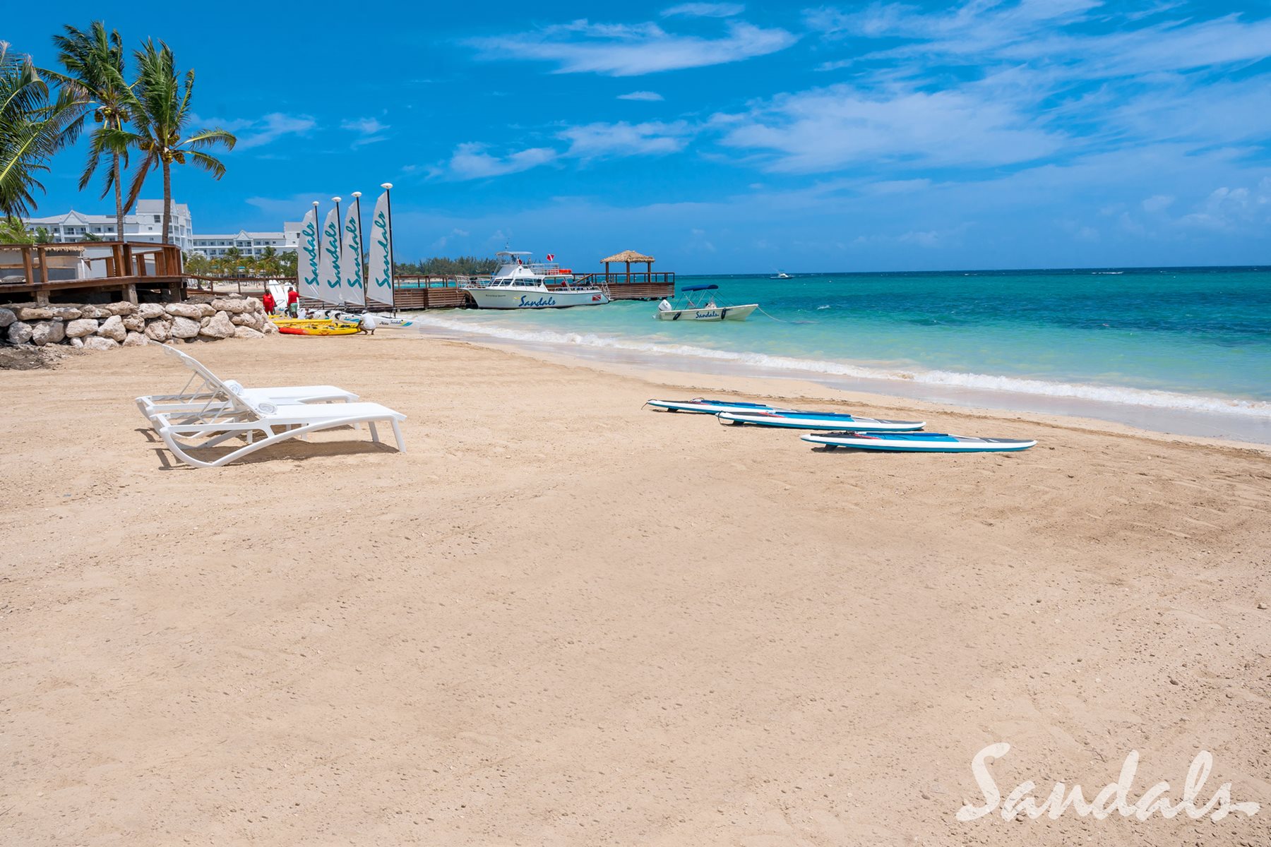 mbj-sandals-dunns-river-beach-04