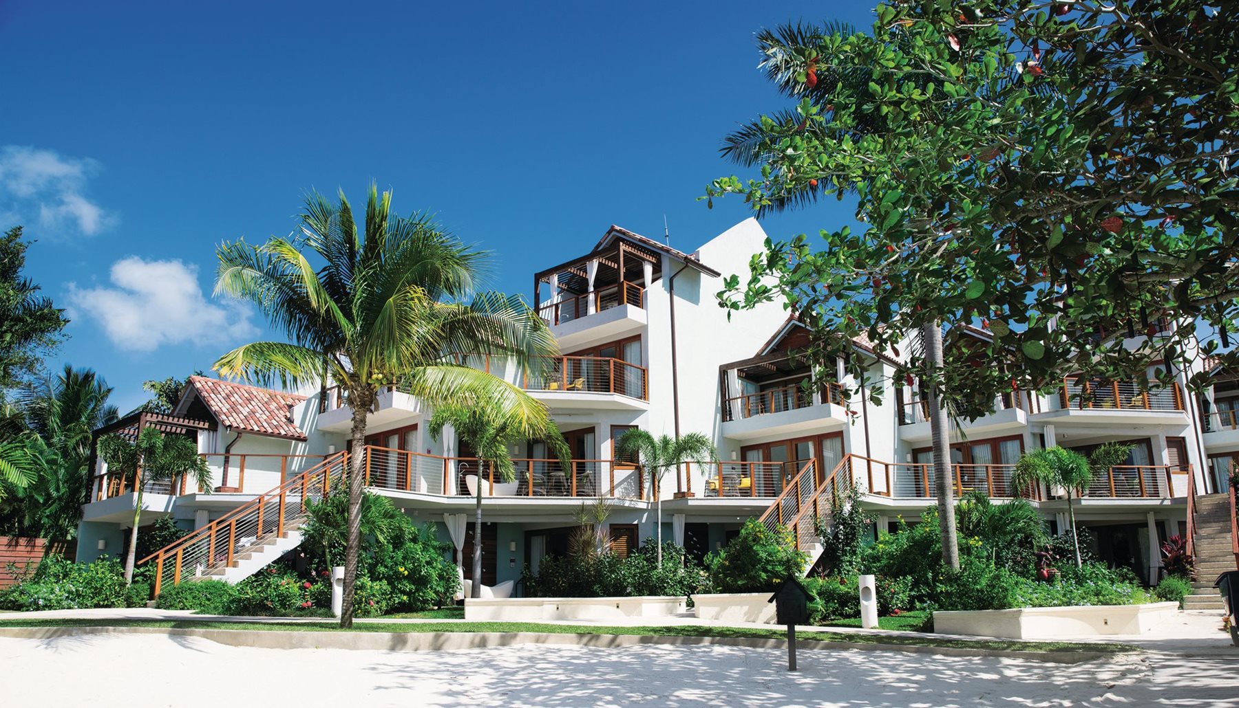 mbj-sandals-negril-resort-01