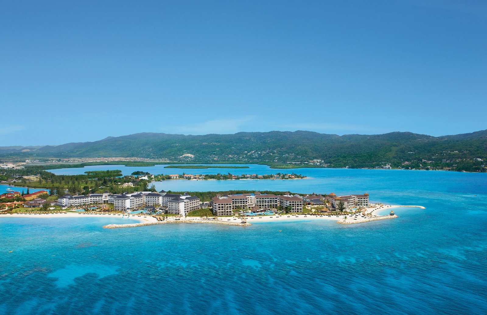 mbj-secrets-st-james-aerial-02