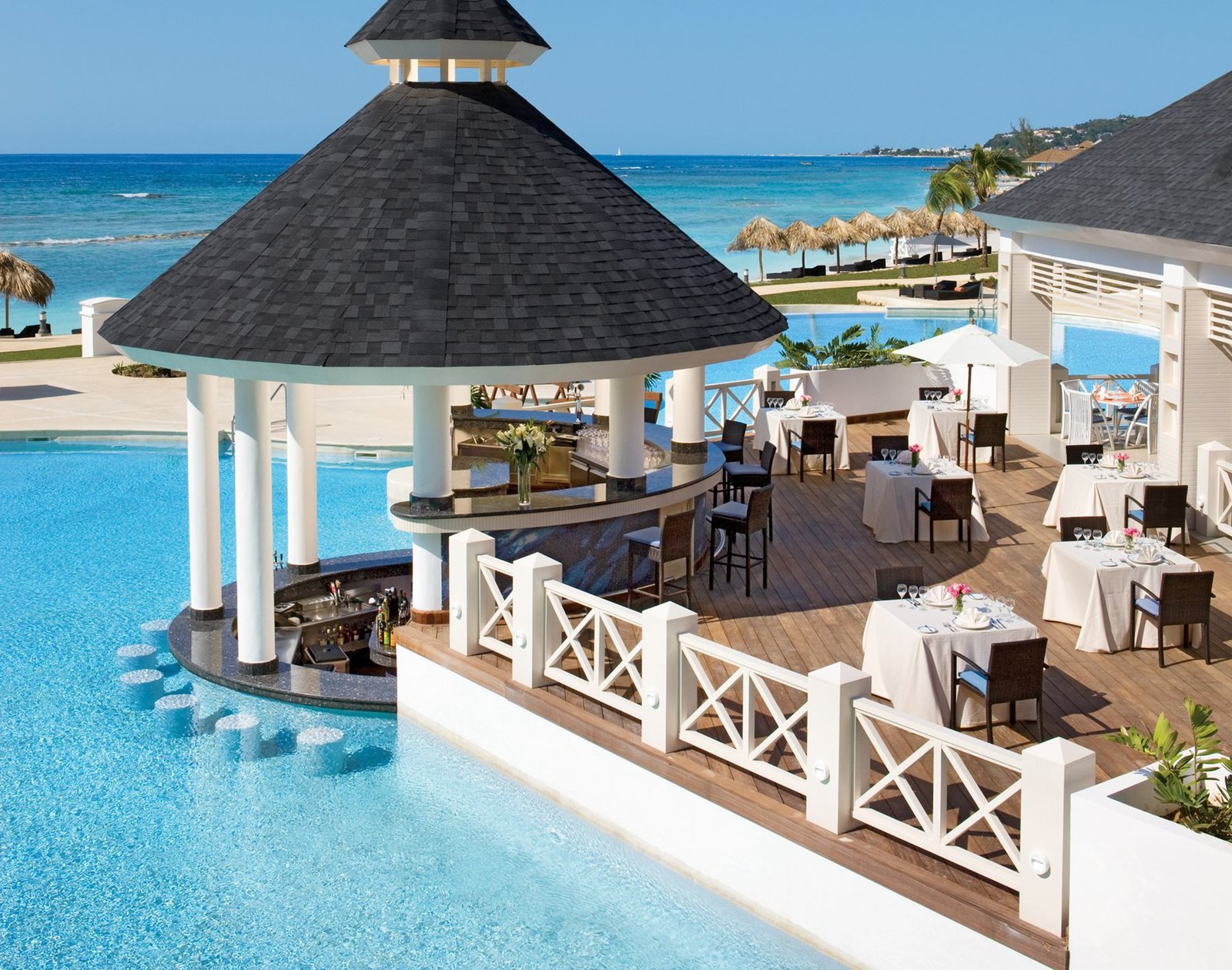 mbj-secrets-st-james-resto-seaside-01