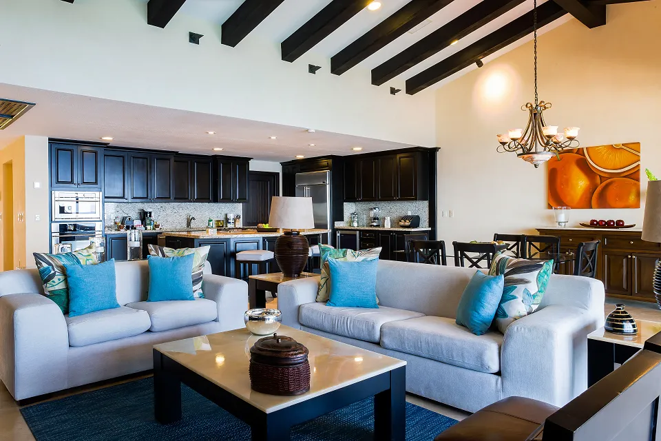 Oceanfront Penthouse Suite