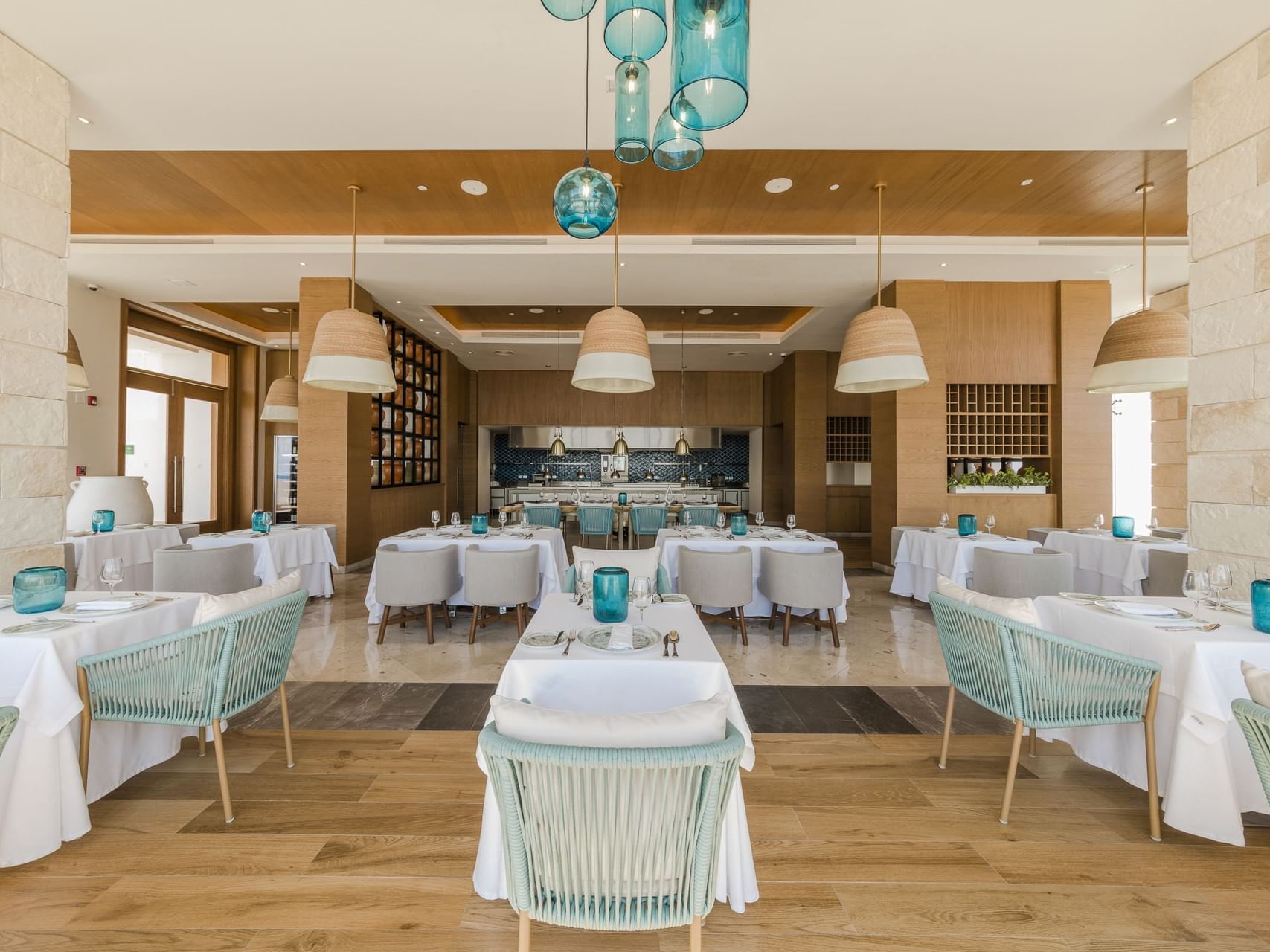 olios-restaurant_standard