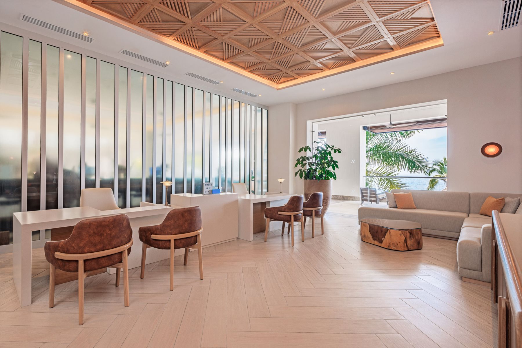 pvr-hyatt-ziva-puerto-vallarta-pref-lounge-01