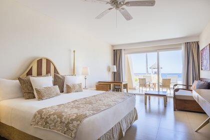 Junior Suite Beach Access