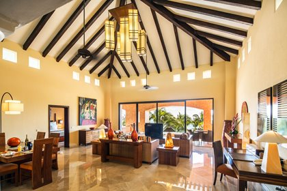 Presidential Suite Ocean Front Premium Level