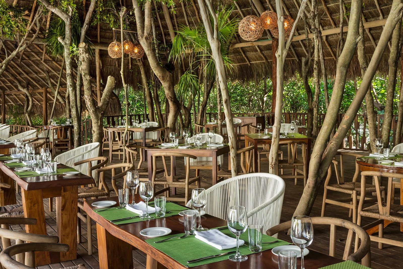 riv-fives-beach-hotel-residence-resto-natura-01