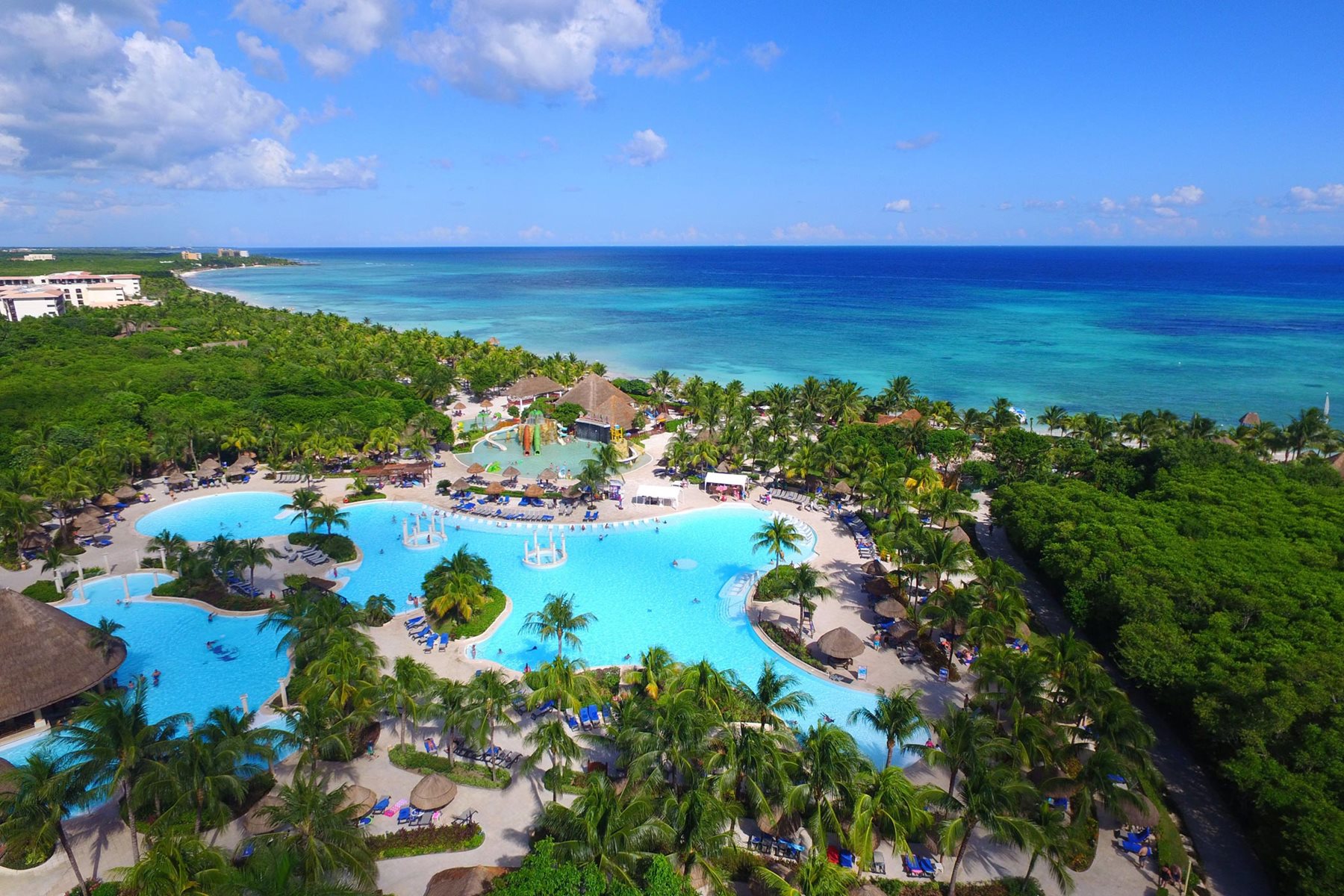 riv-grand-palladium-colonial-aerial-02