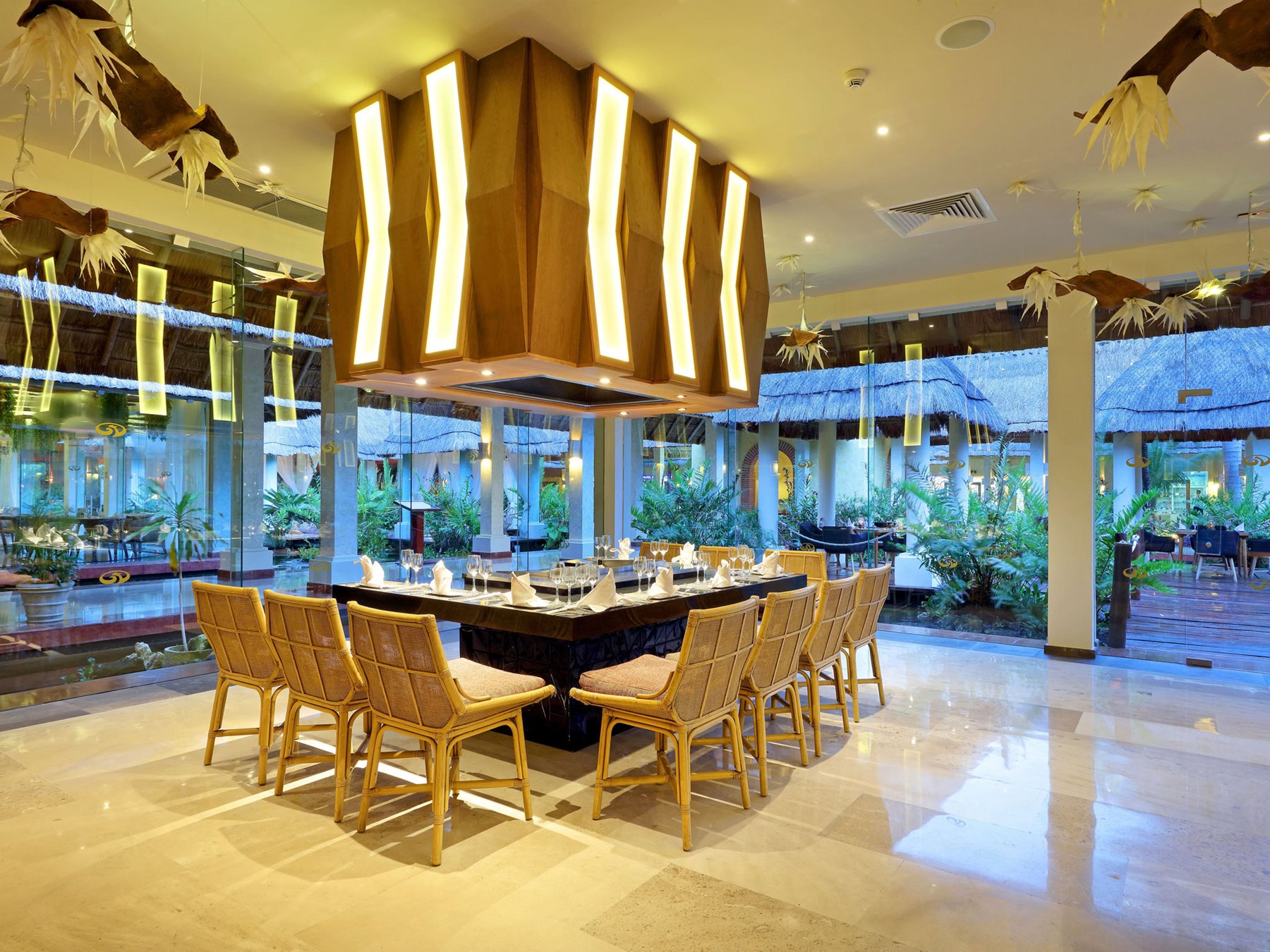 riv-grand-palladium-colonial-resto-sumptuori-01