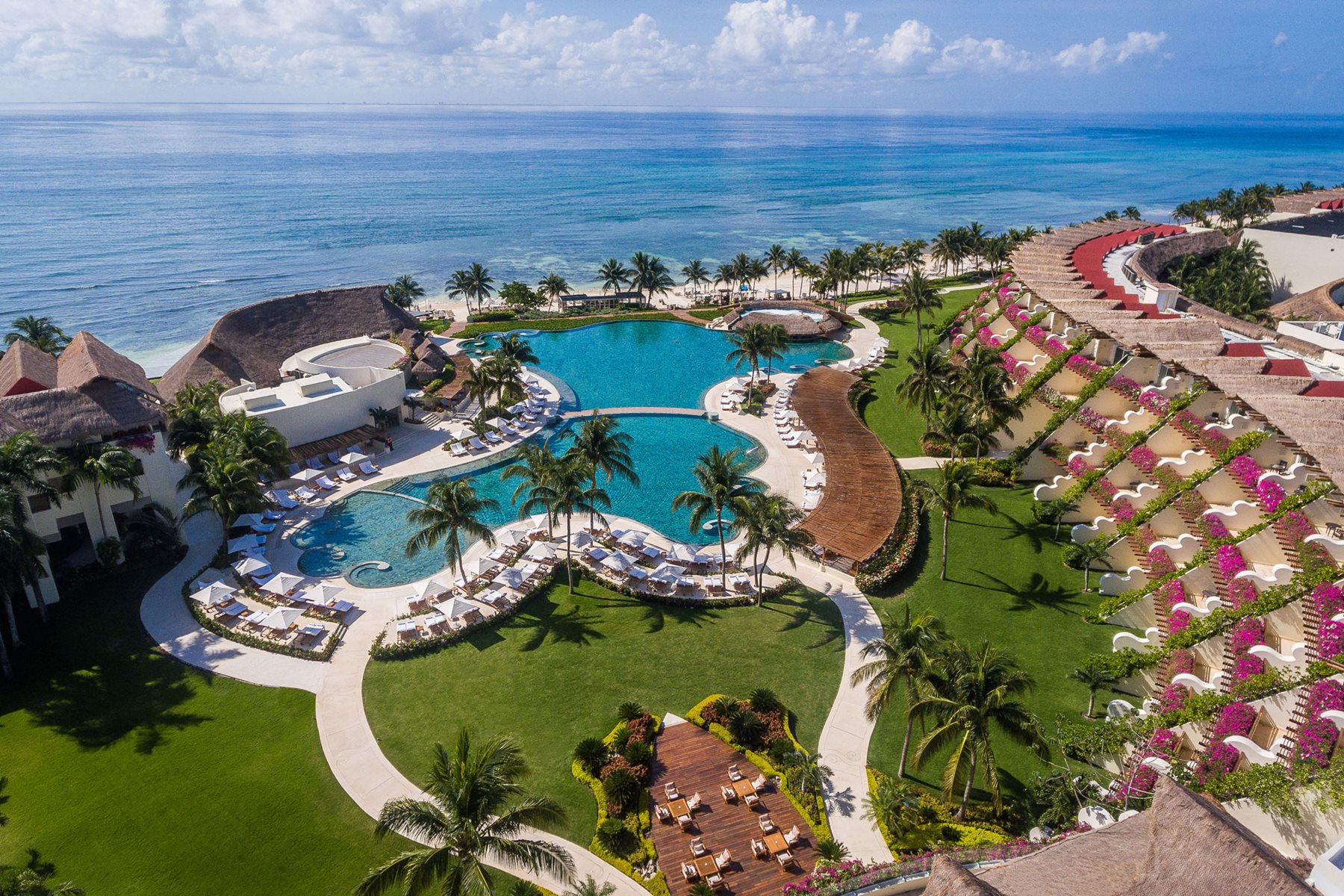 riv-grand-velas-riviera-maya-aerial-01