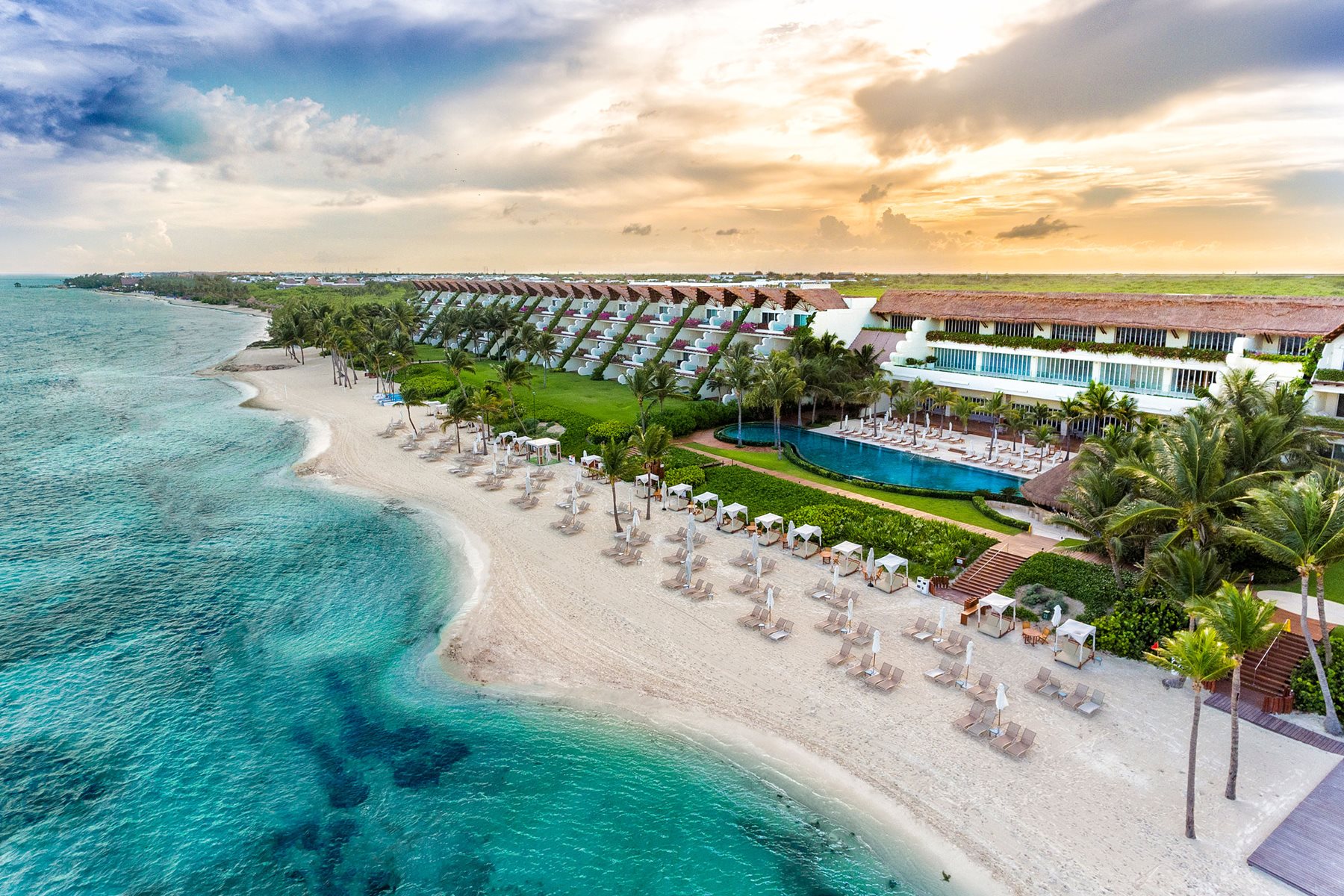 riv-grand-velas-riviera-maya-aerial-04