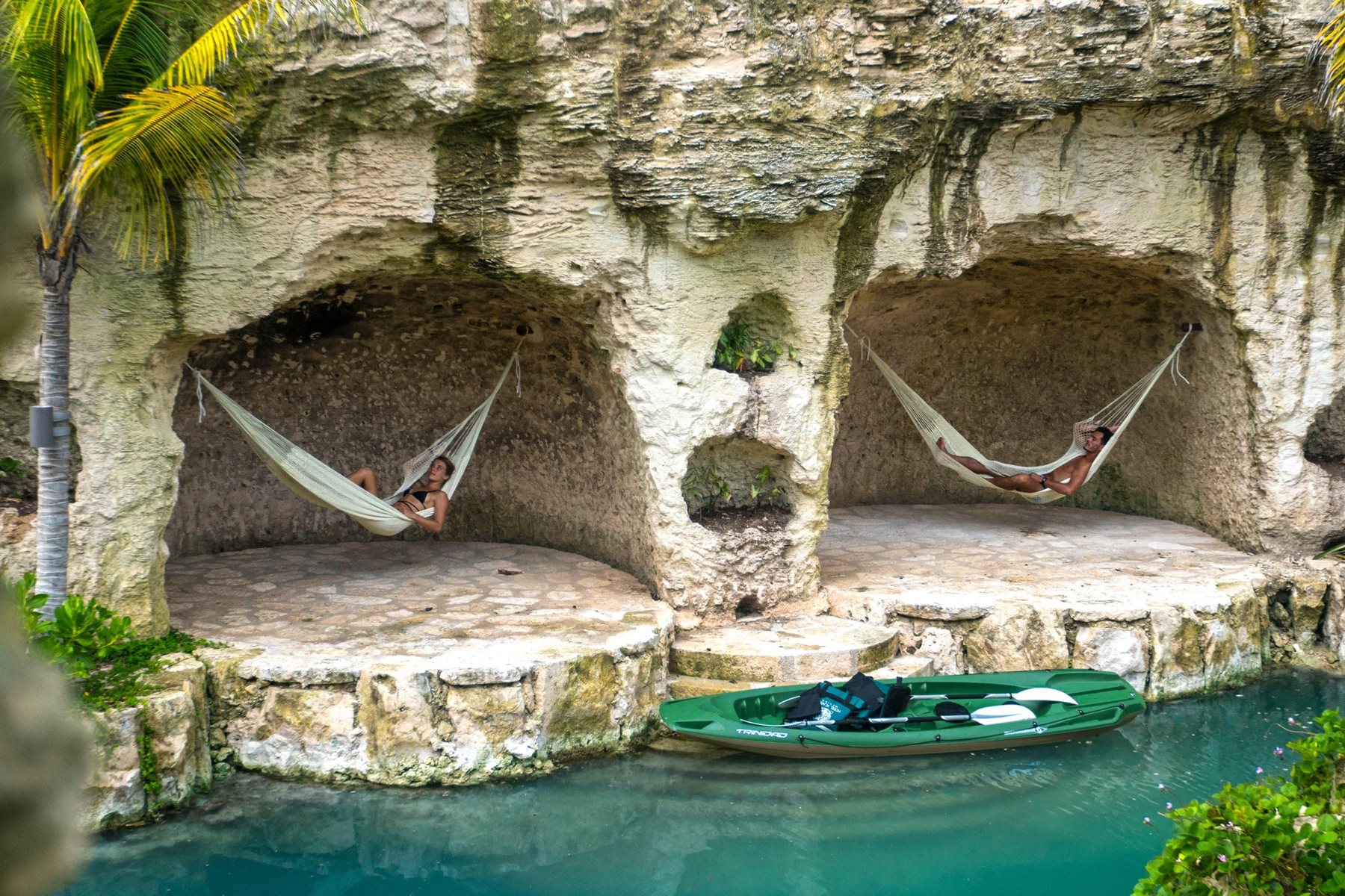 riv-hotel-xcaret-mexico-grounds-01