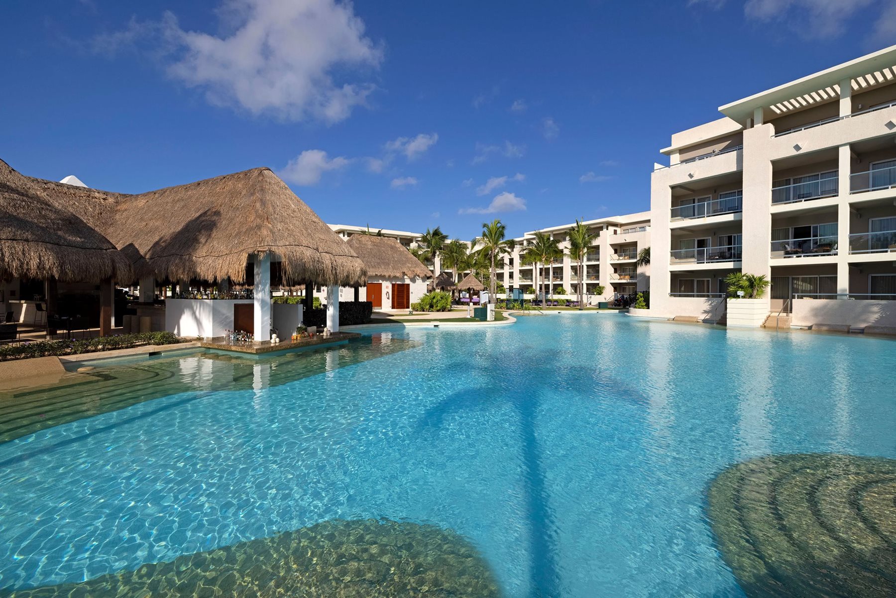 riv-paradisus-playa-del-carmen-pool-01.jpg