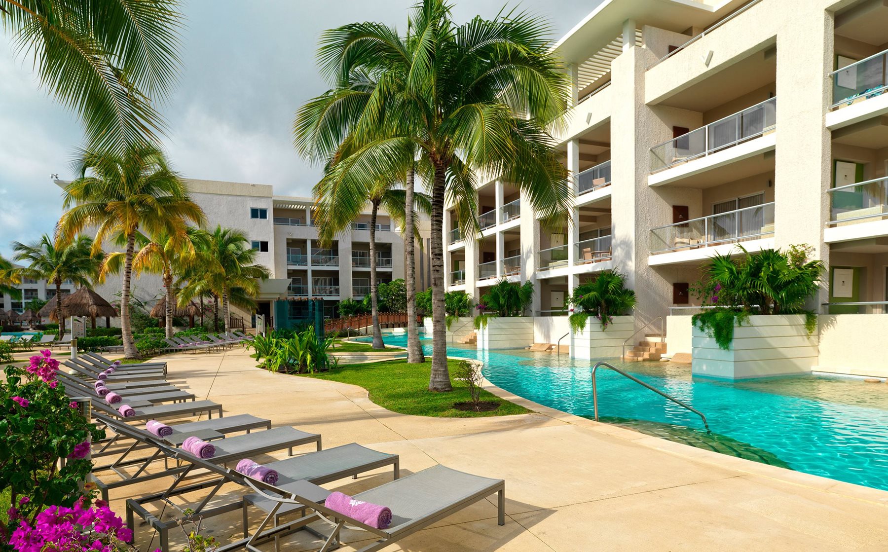 riv-paradisus-playa-del-carmen-swup-reserve-01.jpg