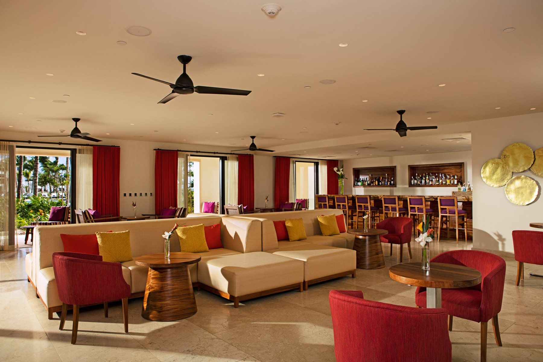 riv-secrets-akumal-lounge-prfd-club-01.jpg