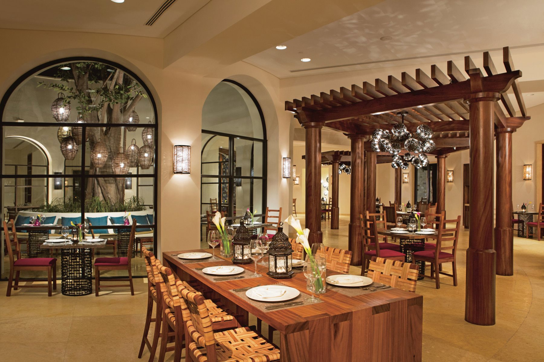 riv-secrets-akumal-resto-el-patio-01