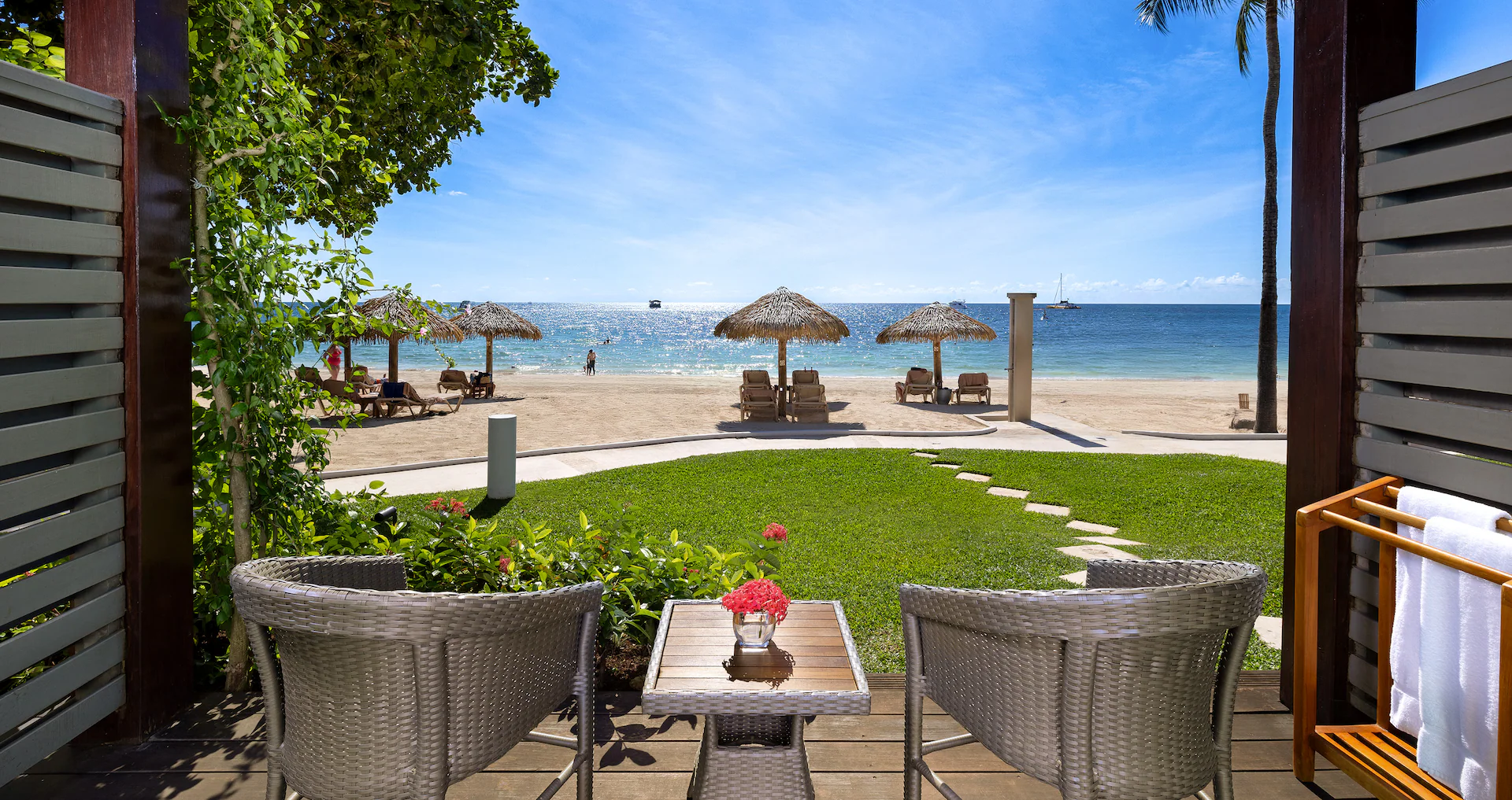 Paradise Beachfront Walkout Club Level Room