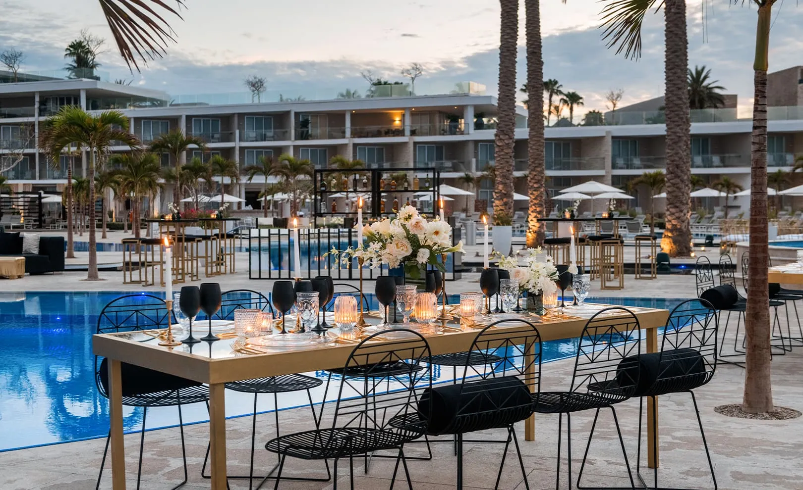 Blanc Pool Terrace
