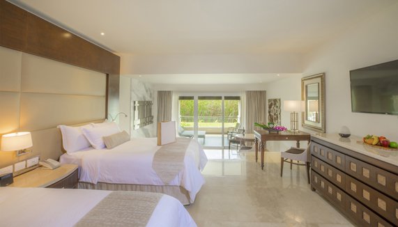 Grand Deluxe Garden View