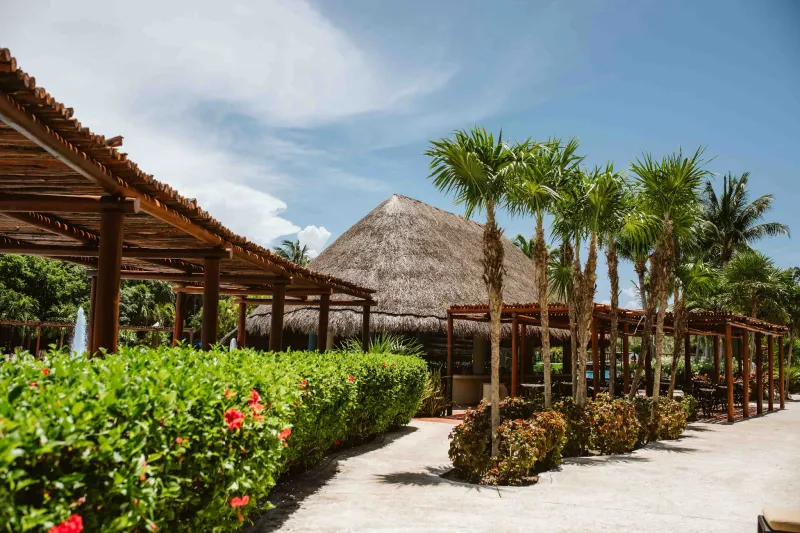 valentinimperialrivieramaya-earthheaven1798-68c7cc9bc70e1d9f053c4a19d7ece7c1