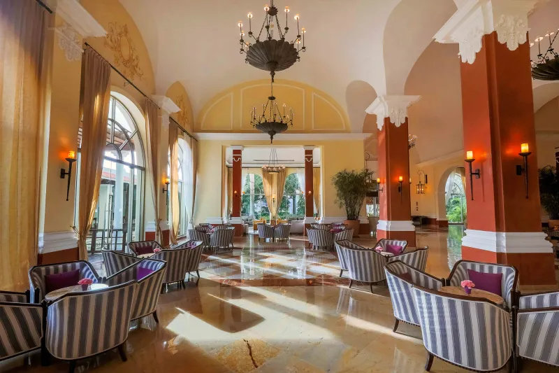 valentinimperialrivieramaya-lobbyyespacioscomunes24770-6a09a7b7c4a1e1c863f2e78c7eab446f