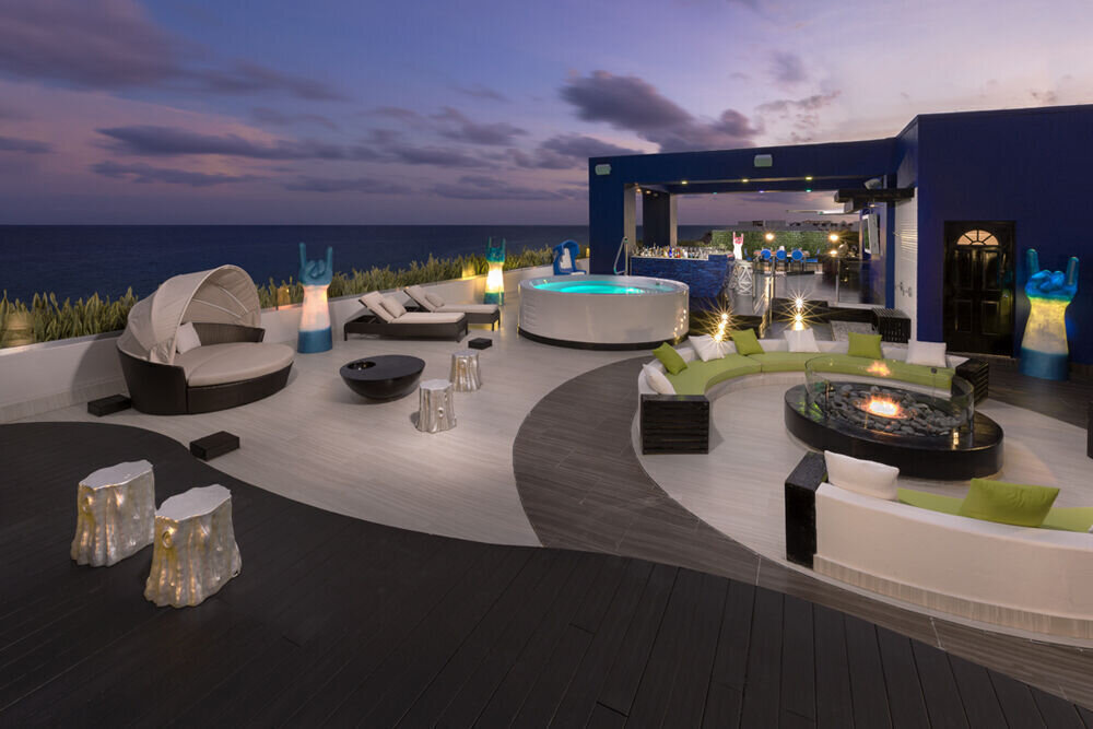 Heaven Rock Star Suite Ocean Front (Two Bedroom) – with Personal Assistant