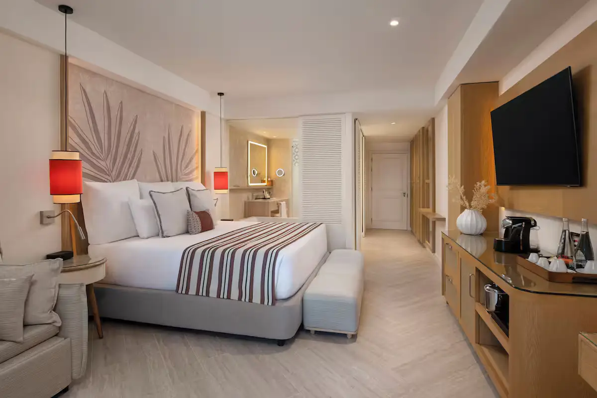 Junior Suite Swim Out