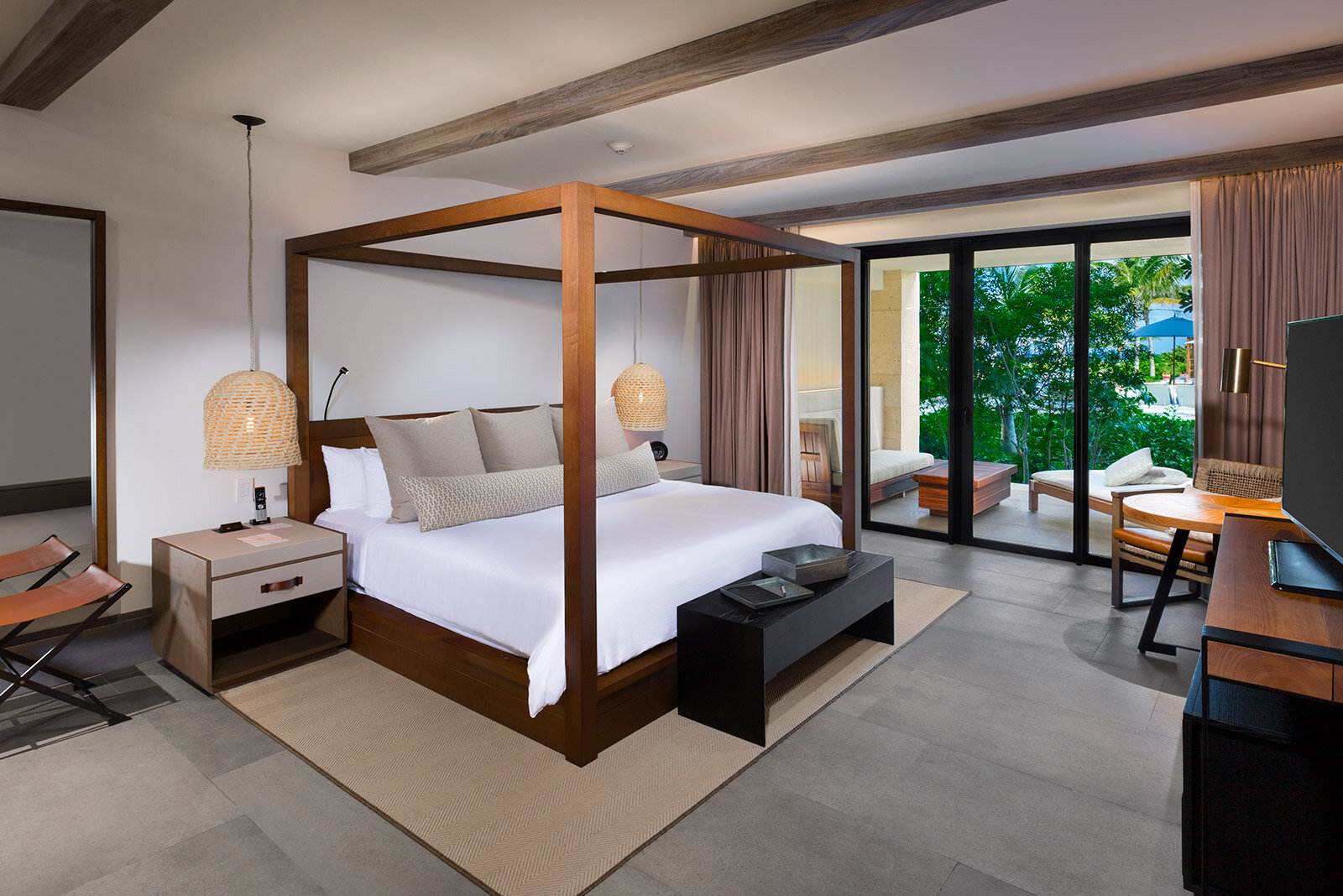 Estancia Suite Tropical View